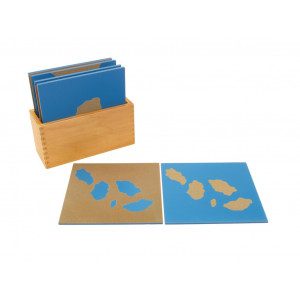 Lesene tablice, mere 20x13cm so material, ki se uporablja v kombinaciji z drugimi geometrijskimi materiali., npr. plastičnimi ulitki. Material otroku pomaga